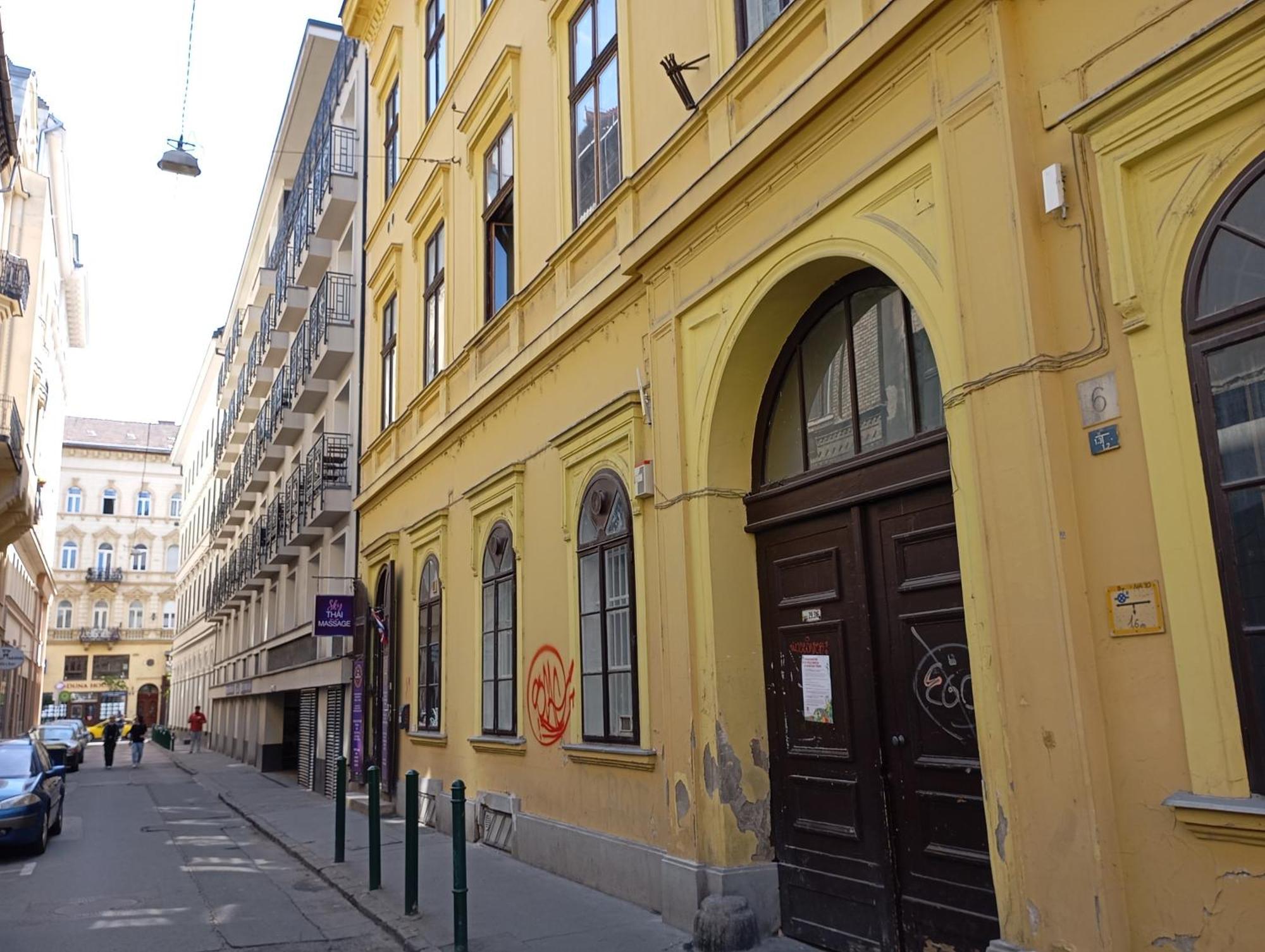 Operahouse Rooms Budapest Luaran gambar